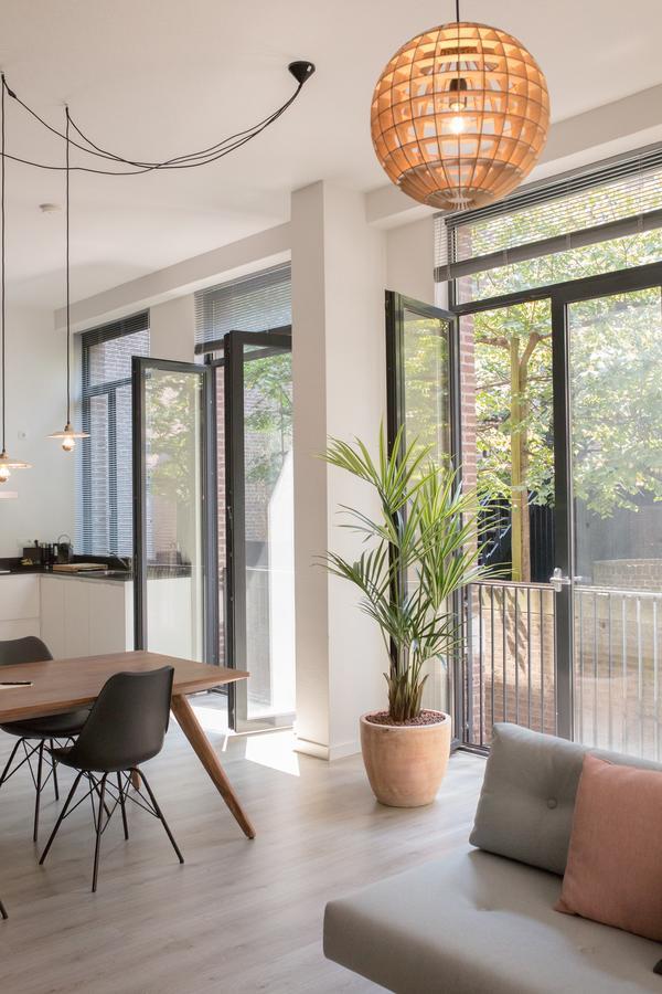 The Duke Boutique Apartments 스헤르토헨보스 외부 사진